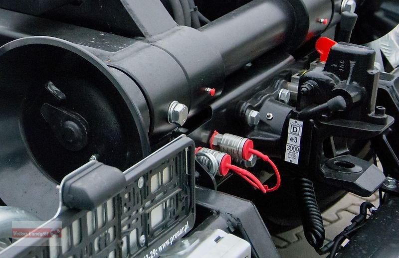 Abrollcontainer des Typs PRONAR T 185/1 Hakenliftanhänger 15 to Parabel-Fahrwerk, Neumaschine in Ostheim/Rhön (Bild 18)