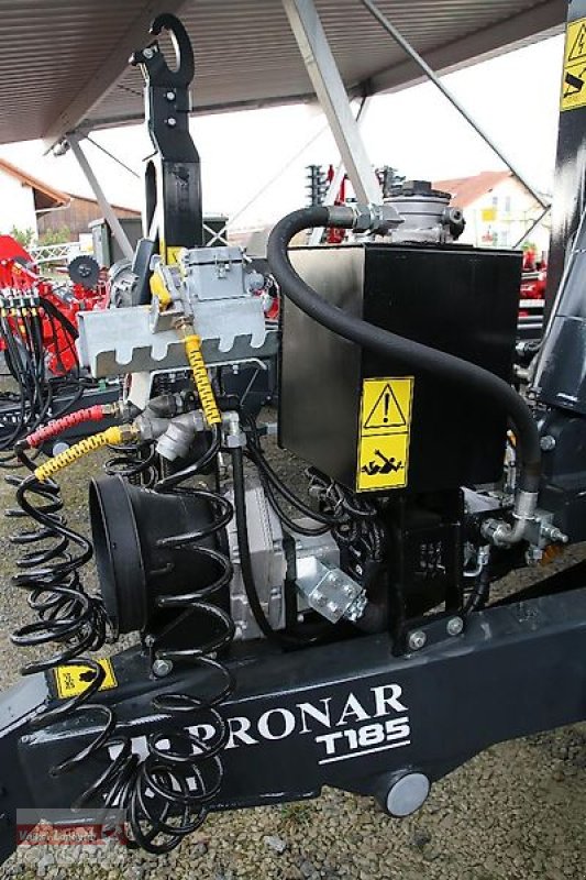 Abrollcontainer des Typs PRONAR T 185 Hakenliftanhänger 15 to Boogie-Fahrwerk, Neumaschine in Ostheim/Rhön (Bild 13)