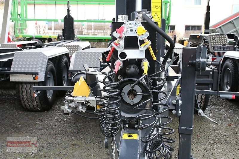 Abrollcontainer des Typs PRONAR T 185 Hakenliftanhänger 15 to Boogie-Fahrwerk, Neumaschine in Ostheim/Rhön (Bild 12)