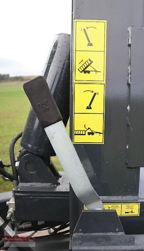 Abrollcontainer des Typs PRONAR T 185 Hakenliftanhänger 15 to Boogie-Fahrwerk, Neumaschine in Ostheim/Rhön (Bild 4)