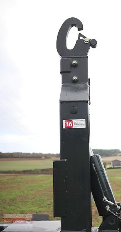 Abrollcontainer des Typs PRONAR T 185 Hakenliftanhänger 15 to Boogie-Fahrwerk, Neumaschine in Ostheim/Rhön (Bild 5)