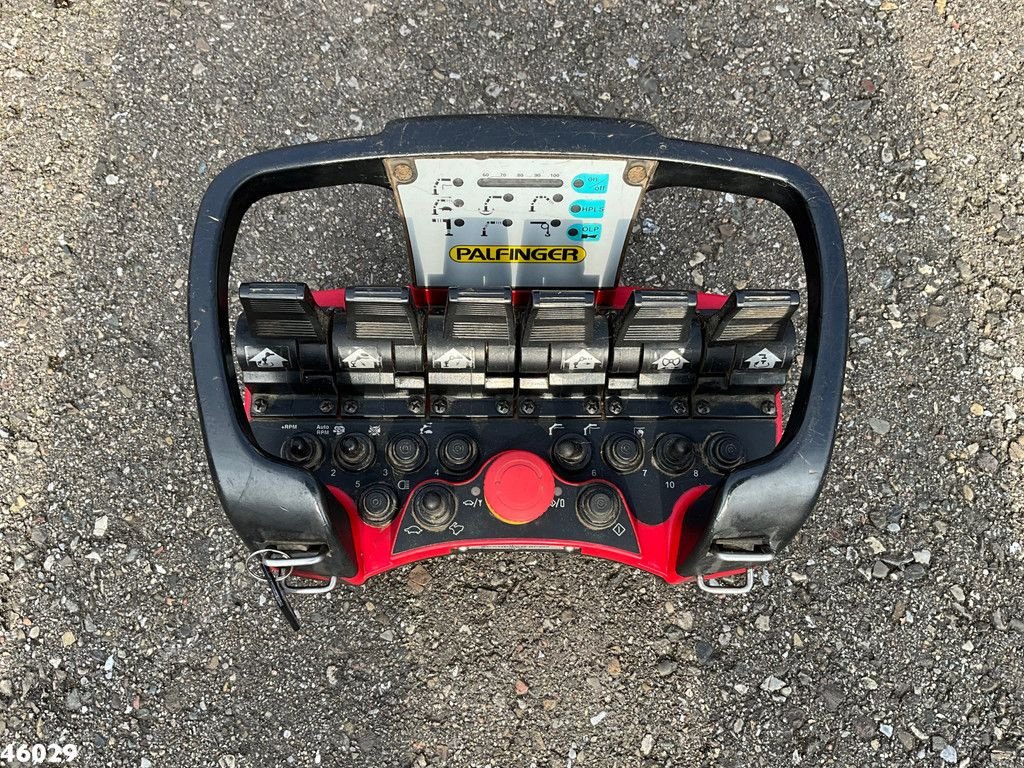 Abrollcontainer типа Renault Kerax 460 8x4 Palfinger 16 Tonmeter laadkraan, Gebrauchtmaschine в ANDELST (Фотография 11)