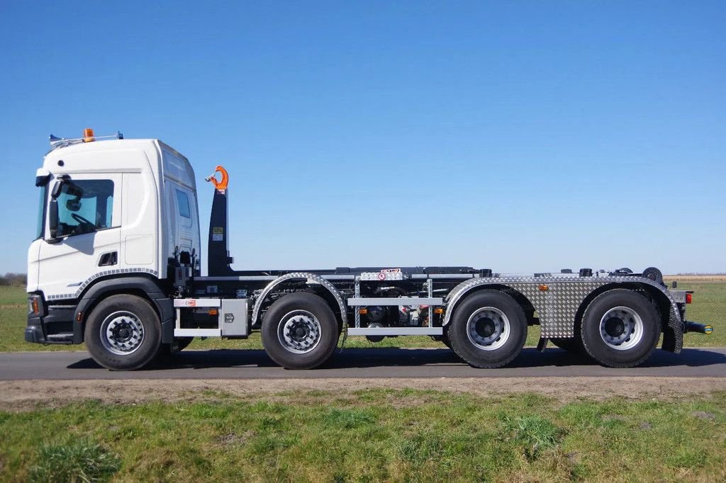 Abrollcontainer Türe ait Scania 43-tons 8x4 WSG P460 met AJK 30-tons haakarm, Gebrauchtmaschine içinde Groenekan (resim 2)