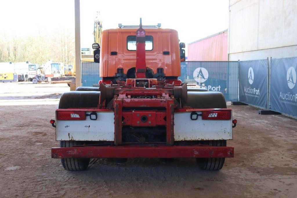 Abrollcontainer Türe ait Scania P 340, Gebrauchtmaschine içinde Antwerpen (resim 5)