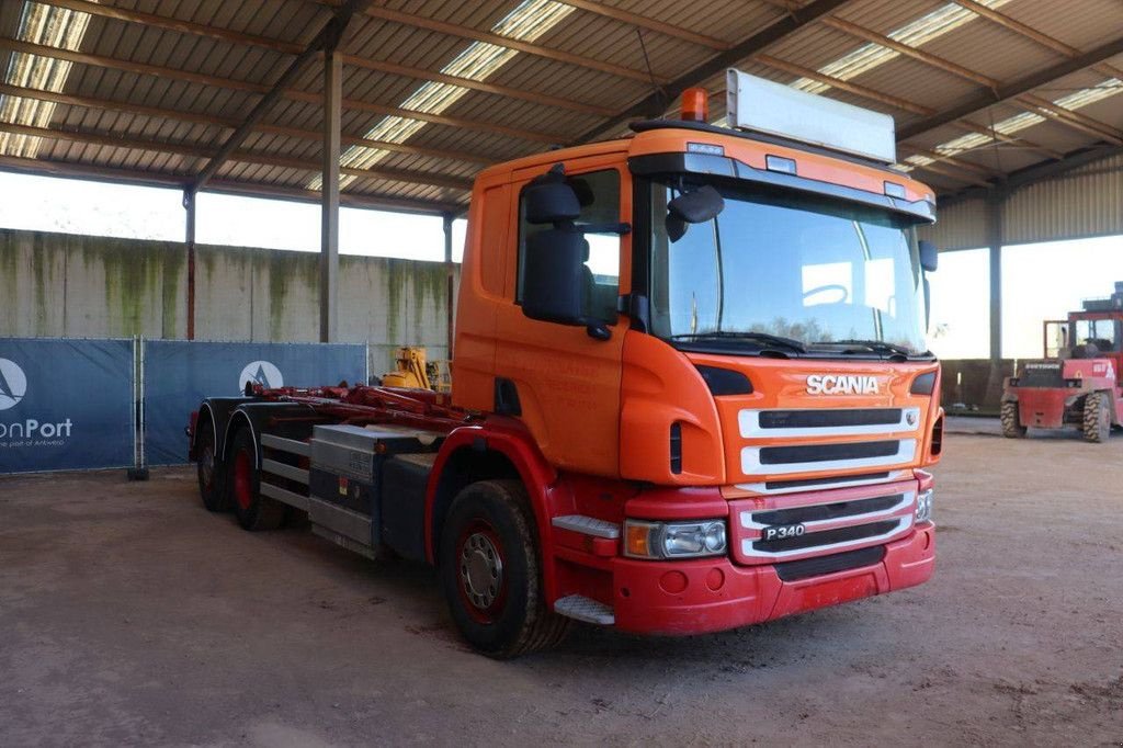 Abrollcontainer typu Scania P 340, Gebrauchtmaschine v Antwerpen (Obrázek 8)