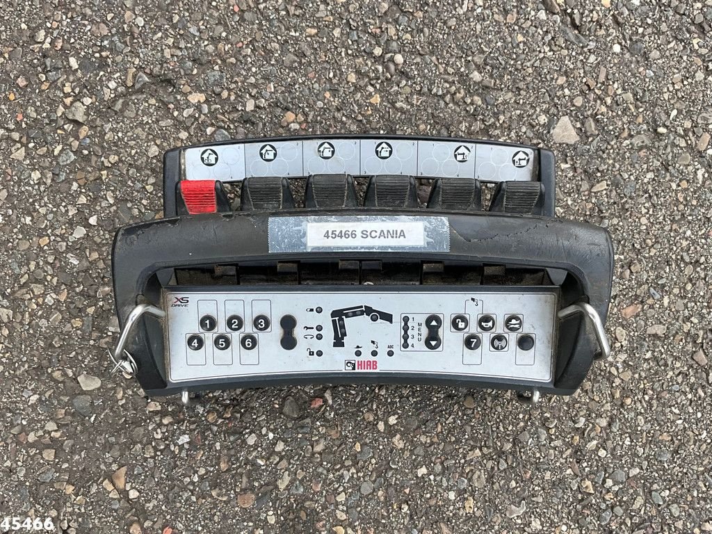 Abrollcontainer του τύπου Scania P 400 Retarder Hiab 8 Tonmeter laadkraan, Gebrauchtmaschine σε ANDELST (Φωτογραφία 9)