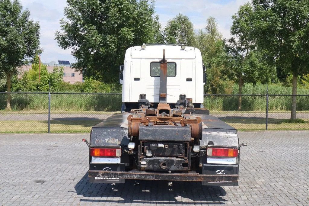 Abrollcontainer typu Scania P124-420 8X4 HOOKLIFT MANUAL BIG AXLES EURO 3, Gebrauchtmaschine v Marknesse (Obrázek 7)