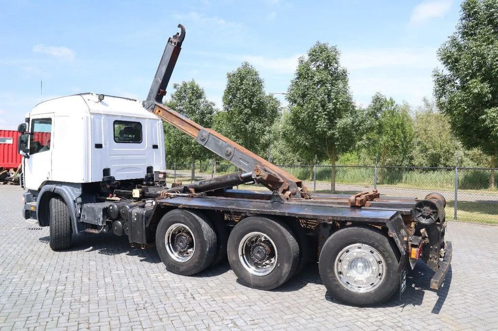 Abrollcontainer typu Scania P124-420 8X4 HOOKLIFT MANUAL BIG AXLES EURO 3, Gebrauchtmaschine v Marknesse (Obrázek 10)