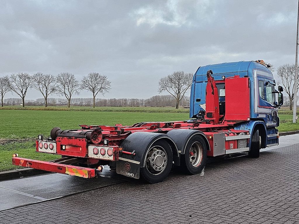 Abrollcontainer del tipo Scania P320 LOW ENTRY 6X2*4 HIAB, Gebrauchtmaschine en Vuren (Imagen 3)