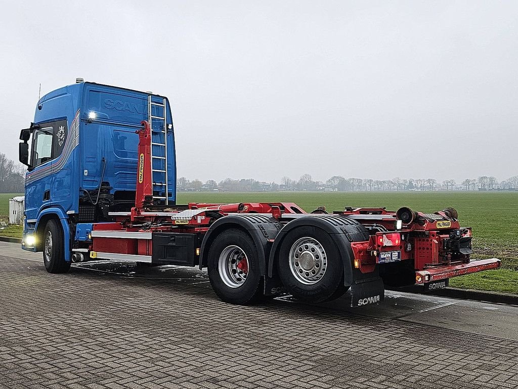 Abrollcontainer des Typs Scania R450 6x2*4, Gebrauchtmaschine in Vuren (Bild 7)