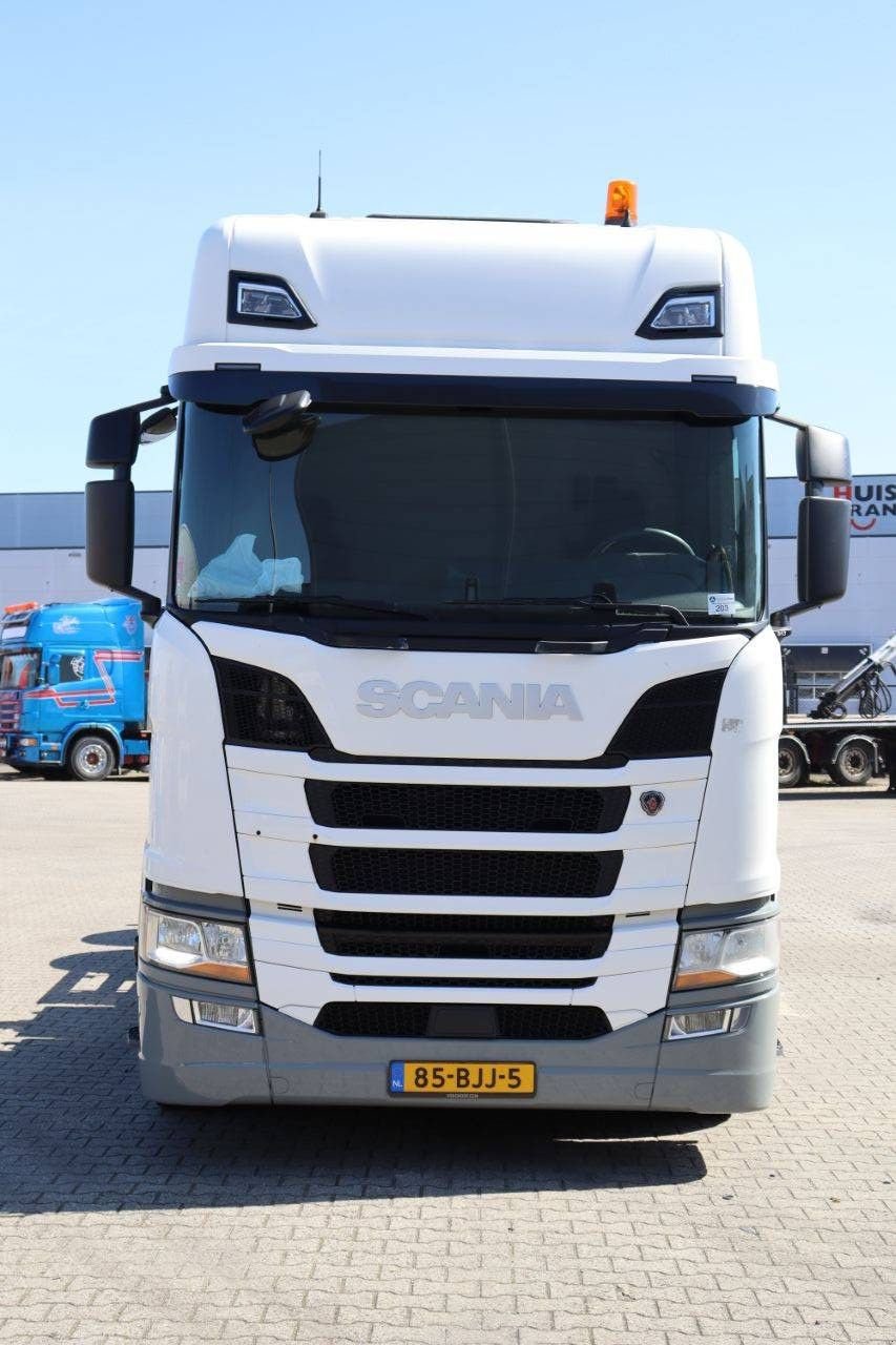 Abrollcontainer du type Scania R450, Gebrauchtmaschine en Antwerpen (Photo 9)