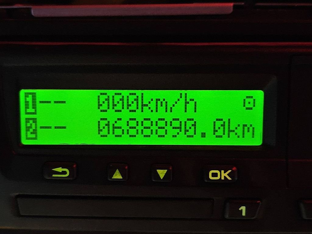 Abrollcontainer Türe ait Scania R520 8X4*4 V8 RETARDER, Gebrauchtmaschine içinde Vuren (resim 10)