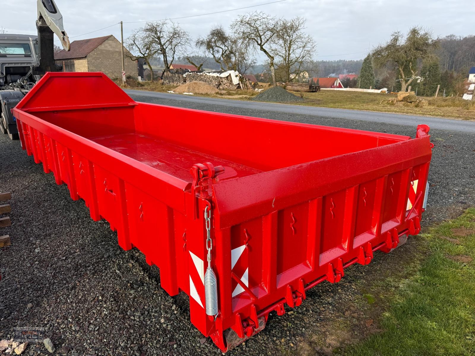 Abrollcontainer des Typs Sonstige 650, Neumaschine in Lichtenfels (Bild 2)