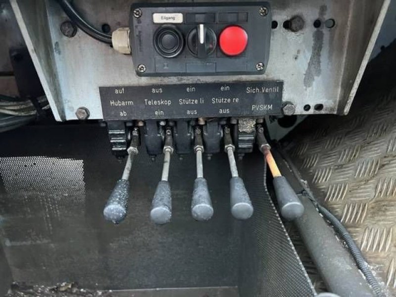 Abrollcontainer типа Sonstige Mercedes Benz 1327, Gebrauchtmaschine в Antwerpen (Фотография 8)