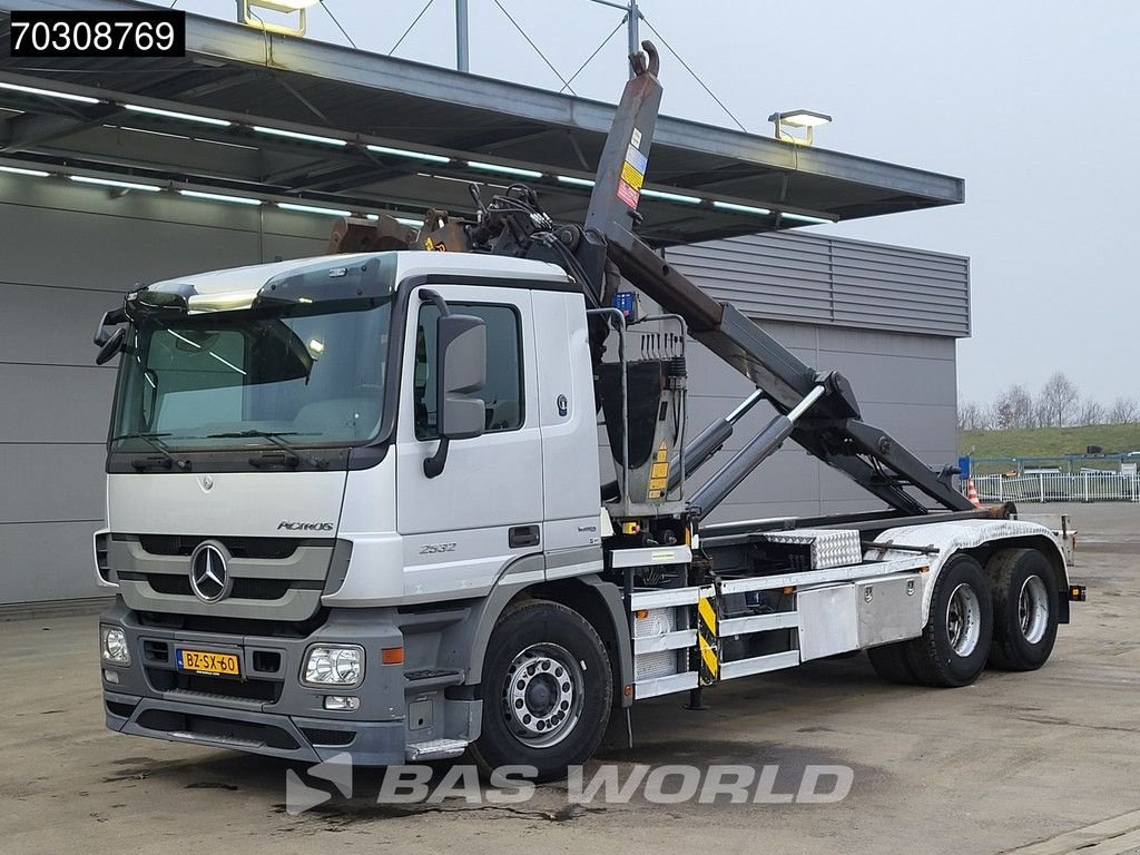 Abrollcontainer of the type Sonstige Mercedes Benz Actros 2532 6X2 NL-Truck HMF 1643 Z2 Crane Kran 21 tons VDL Hook, Gebrauchtmaschine in Veghel (Picture 10)