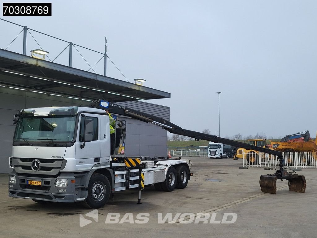 Abrollcontainer of the type Sonstige Mercedes Benz Actros 2532 6X2 NL-Truck HMF 1643 Z2 Crane Kran 21 tons VDL Hook, Gebrauchtmaschine in Veghel (Picture 7)