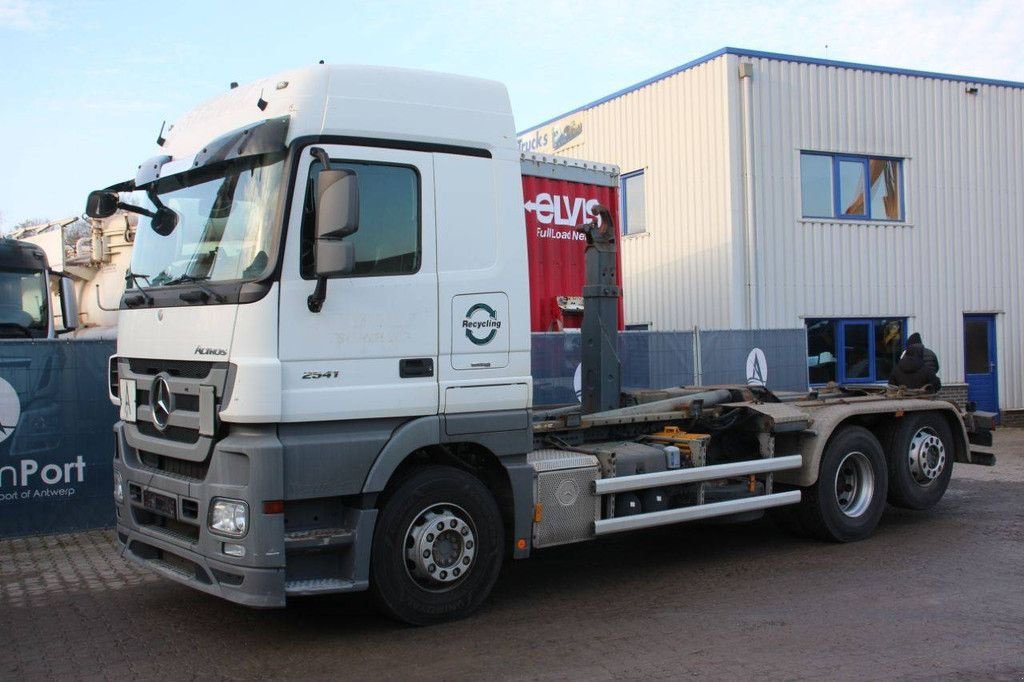 Abrollcontainer Türe ait Sonstige Mercedes Benz Actros 2541, Gebrauchtmaschine içinde Antwerpen (resim 1)