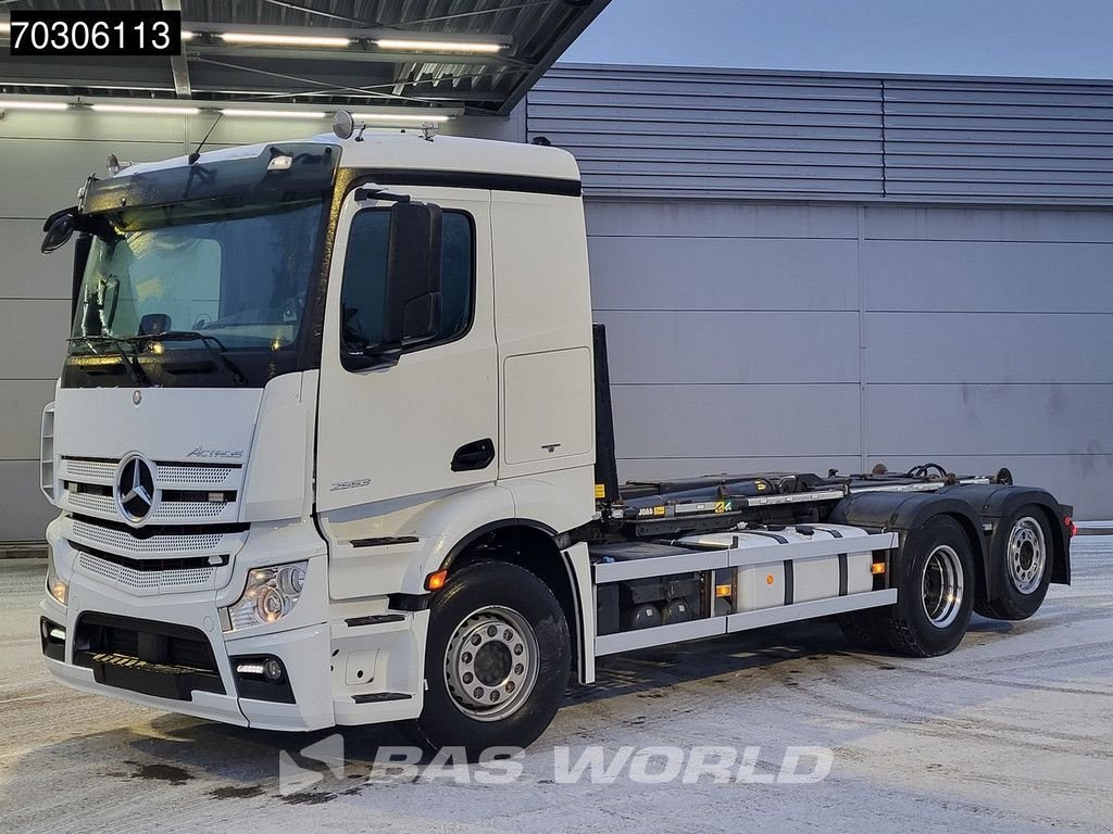 Abrollcontainer van het type Sonstige Mercedes Benz Actros 2553 Actros 6X2 JOAB L20A-5600AA containersystem Air susp, Gebrauchtmaschine in Veghel (Foto 3)