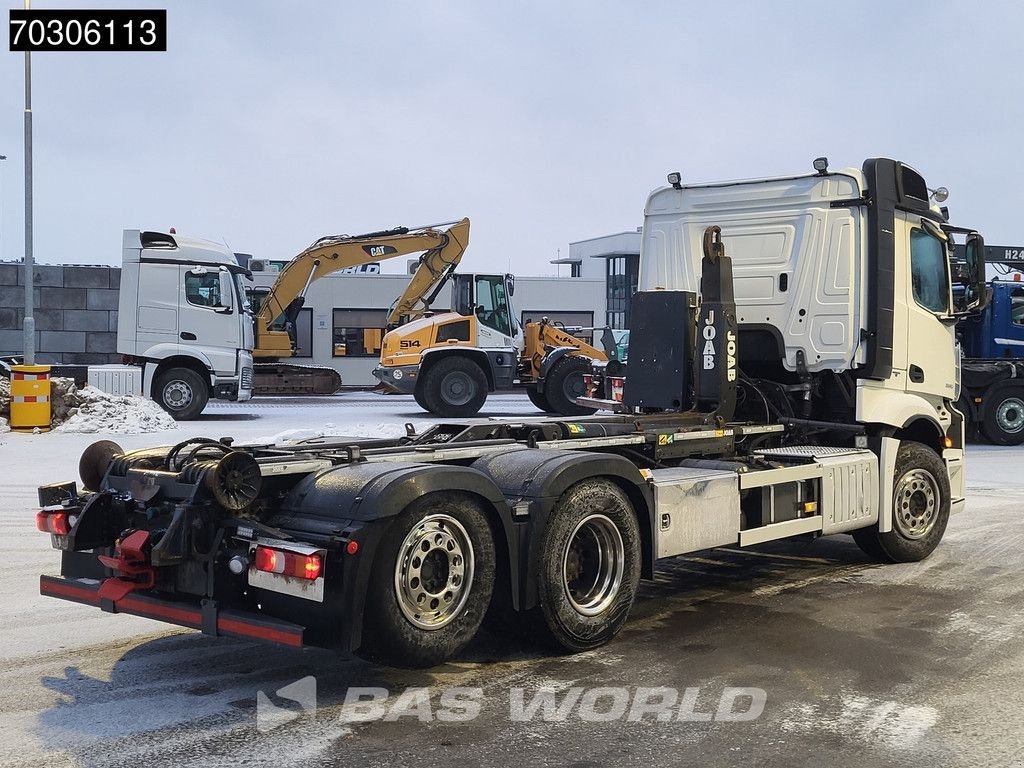 Abrollcontainer van het type Sonstige Mercedes Benz Actros 2553 Actros 6X2 JOAB L20A-5600AA containersystem Air susp, Gebrauchtmaschine in Veghel (Foto 8)