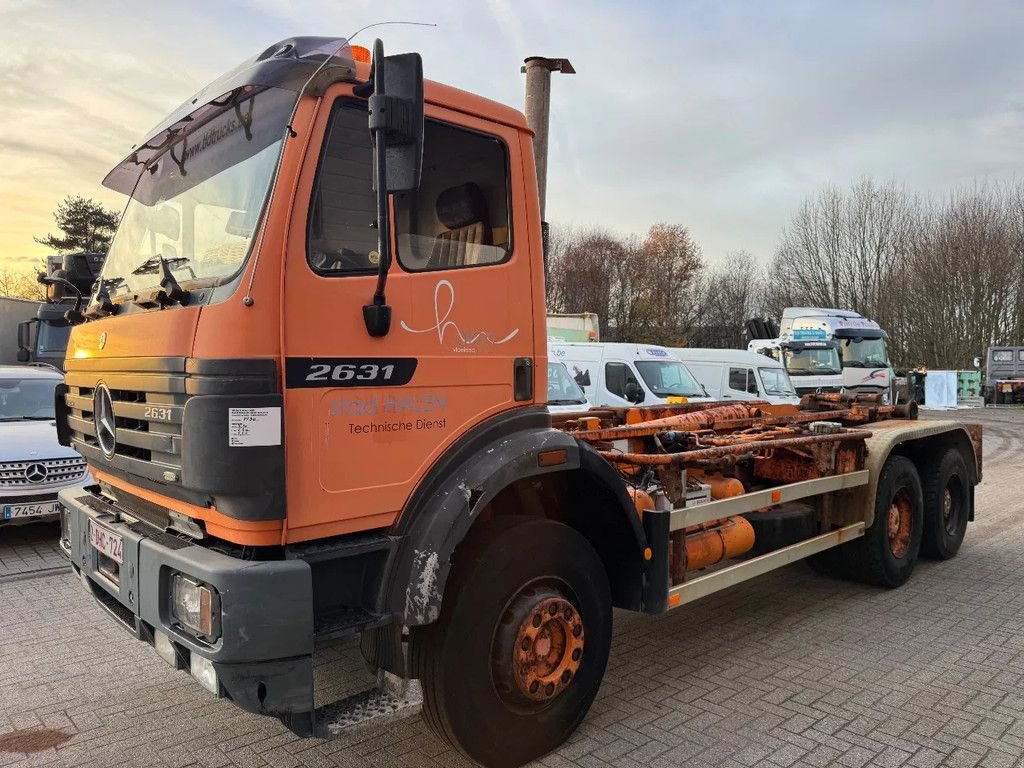 Abrollcontainer del tipo Sonstige Mercedes Benz SK 2631 **MANUAL GEARBOX-V6-BELGIAN TRUCK**, Gebrauchtmaschine en Kessel (Imagen 3)