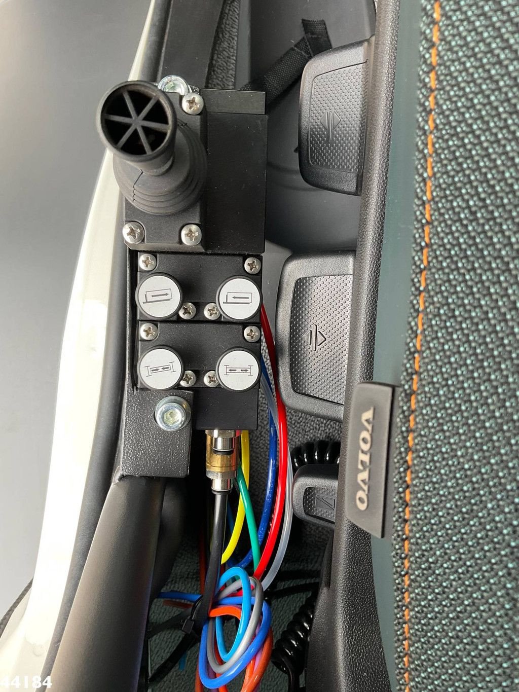 Abrollcontainer typu Volvo FE 350 6x2 Hyvalift 20 Ton haakarmsysteem NEW & UNUSED!, Neumaschine v ANDELST (Obrázek 10)