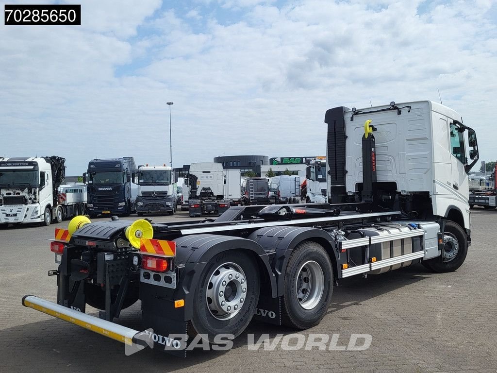 Abrollcontainer des Typs Volvo FH 500 6X2 NEW! 21tons HIAB ULT21S59 VEB+ Lift+Lenkachse ACC LED, Neumaschine in Veghel (Bild 7)