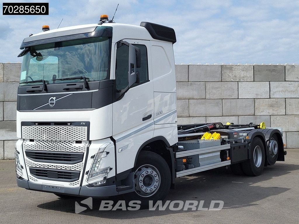 Abrollcontainer des Typs Volvo FH 500 6X2 NEW! 21tons HIAB ULT21S59 VEB+ Lift+Lenkachse ACC LED, Neumaschine in Veghel (Bild 2)