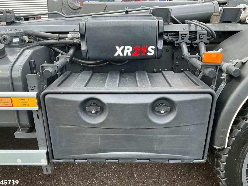 Abrollcontainer des Typs Volvo FM 330 6x4 Hiab 21 Ton haakarmsysteem Just 35.598 Km!, Gebrauchtmaschine in ANDELST (Bild 9)