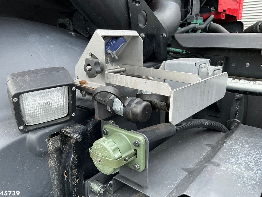 Abrollcontainer des Typs Volvo FM 330 6x4 Hiab 21 Ton haakarmsysteem Just 35.598 Km!, Gebrauchtmaschine in ANDELST (Bild 8)