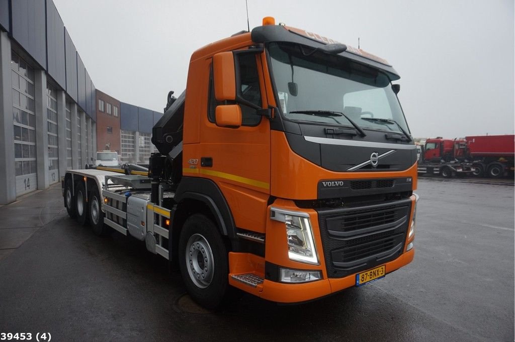 Abrollcontainer typu Volvo FM 420 8x2 HMF 28 ton/meter laadkraan, Gebrauchtmaschine v ANDELST (Obrázek 4)
