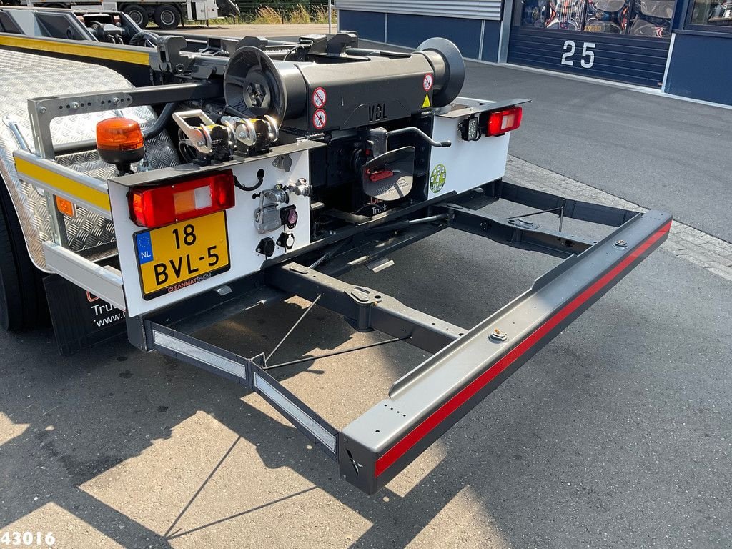 Abrollcontainer des Typs Volvo FM 430 HMF 23 Tonmeter laadkraan Welvaarts laadkraan weegsysteem, Gebrauchtmaschine in ANDELST (Bild 8)