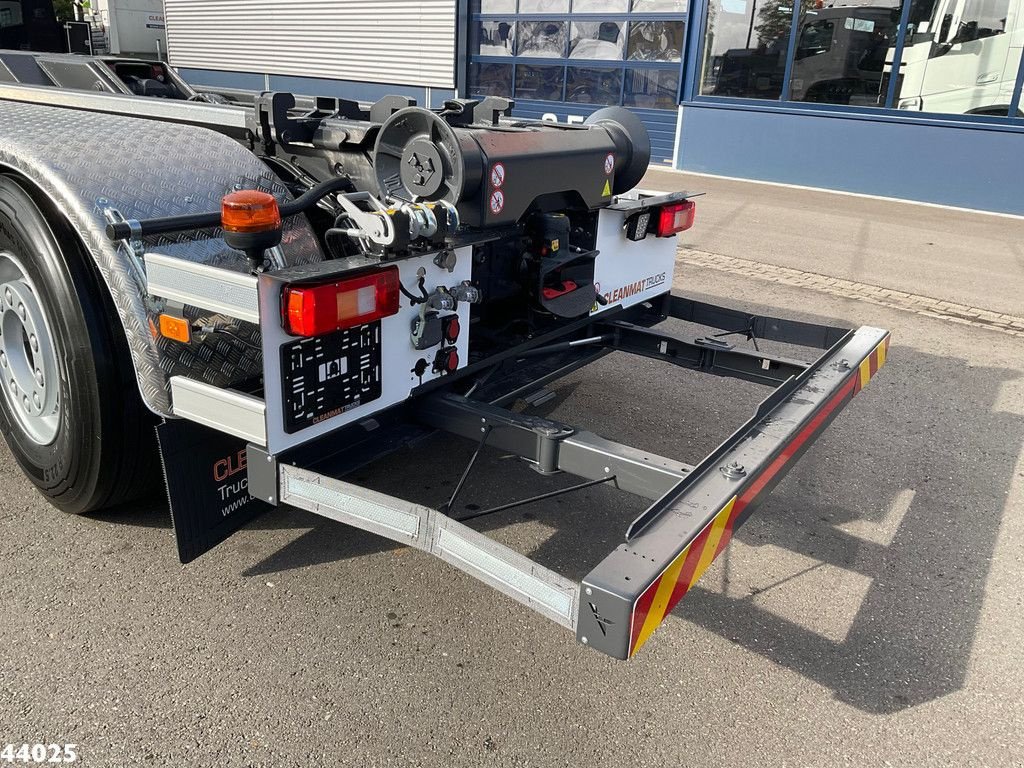 Abrollcontainer des Typs Volvo FM 460 8x2 Hiab 25 Tonmeter laadkraan, Gebrauchtmaschine in ANDELST (Bild 8)