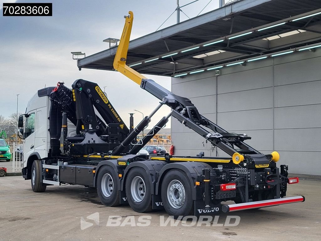 Abrollcontainer типа Volvo FMX 500 8X4 NEW! Crane + Hooklift Palfinger PK33002 Crane EURO6, Neumaschine в Veghel (Фотография 9)