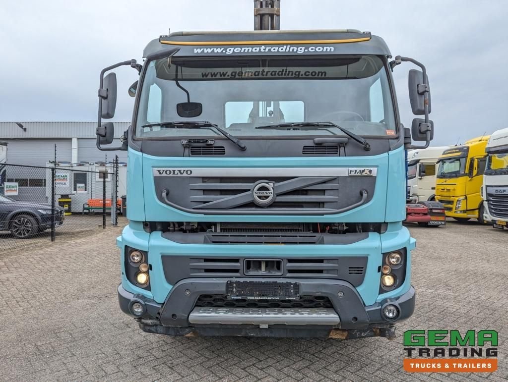 Abrollcontainer des Typs Volvo FMX410 8x4 /4 Daycab Euro5 - Haakarm 25T - CementSilo - RadioGra, Gebrauchtmaschine in Oud Gastel (Bild 10)