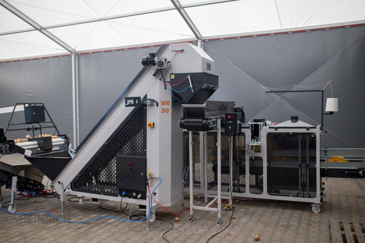 Absackwaage/Waage of the type KMK Waage WR30 Bunkerwaage Kartoffelwaage Tarierband 30 kg oder 50kg, Neumaschine in Ehekirchen (Picture 10)