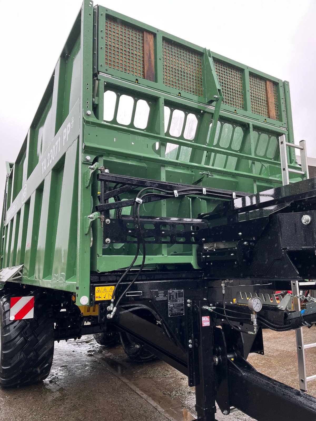 Abschiebewagen tipa Brantner TA 23071 PP, Gebrauchtmaschine u Konradsreuth (Slika 2)