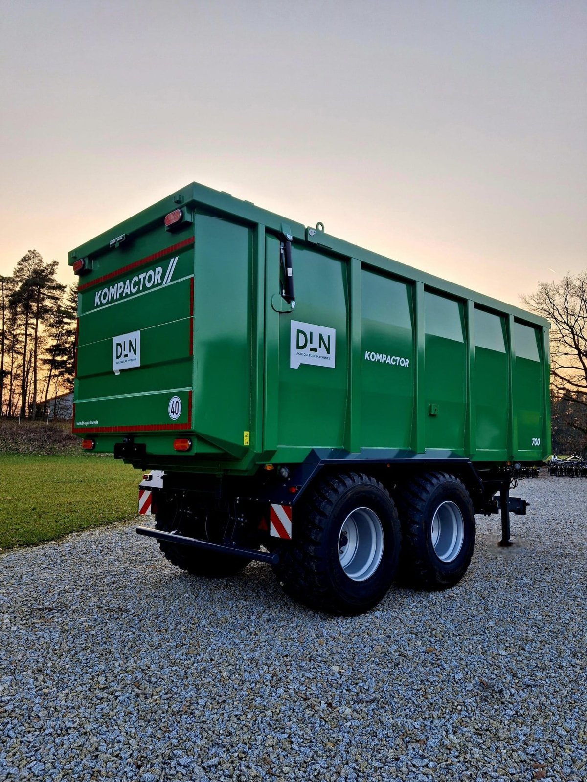 Abschiebewagen типа DLN Kompactor 770, Neumaschine в Nabburg (Фотография 1)