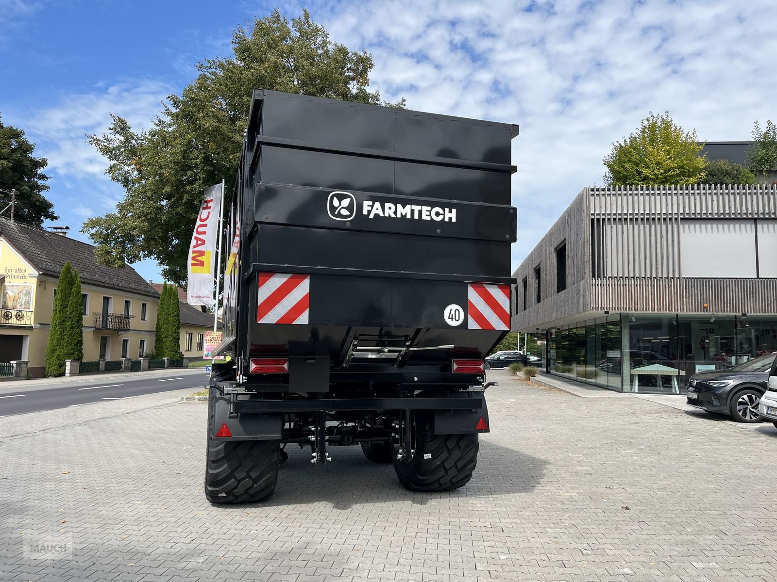 Abschiebewagen des Typs Farmtech Fortex 2300, Neumaschine in Burgkirchen (Bild 4)