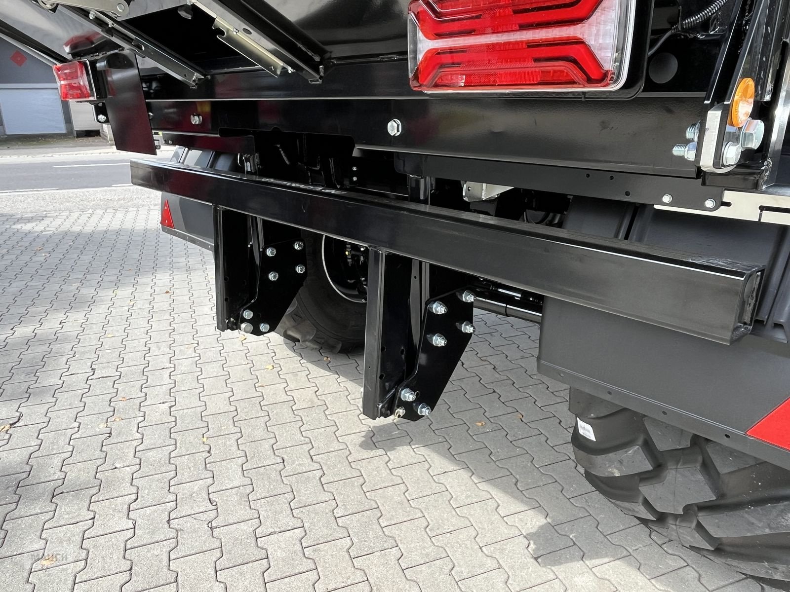 Abschiebewagen des Typs Farmtech Fortex 2300, Neumaschine in Burgkirchen (Bild 8)