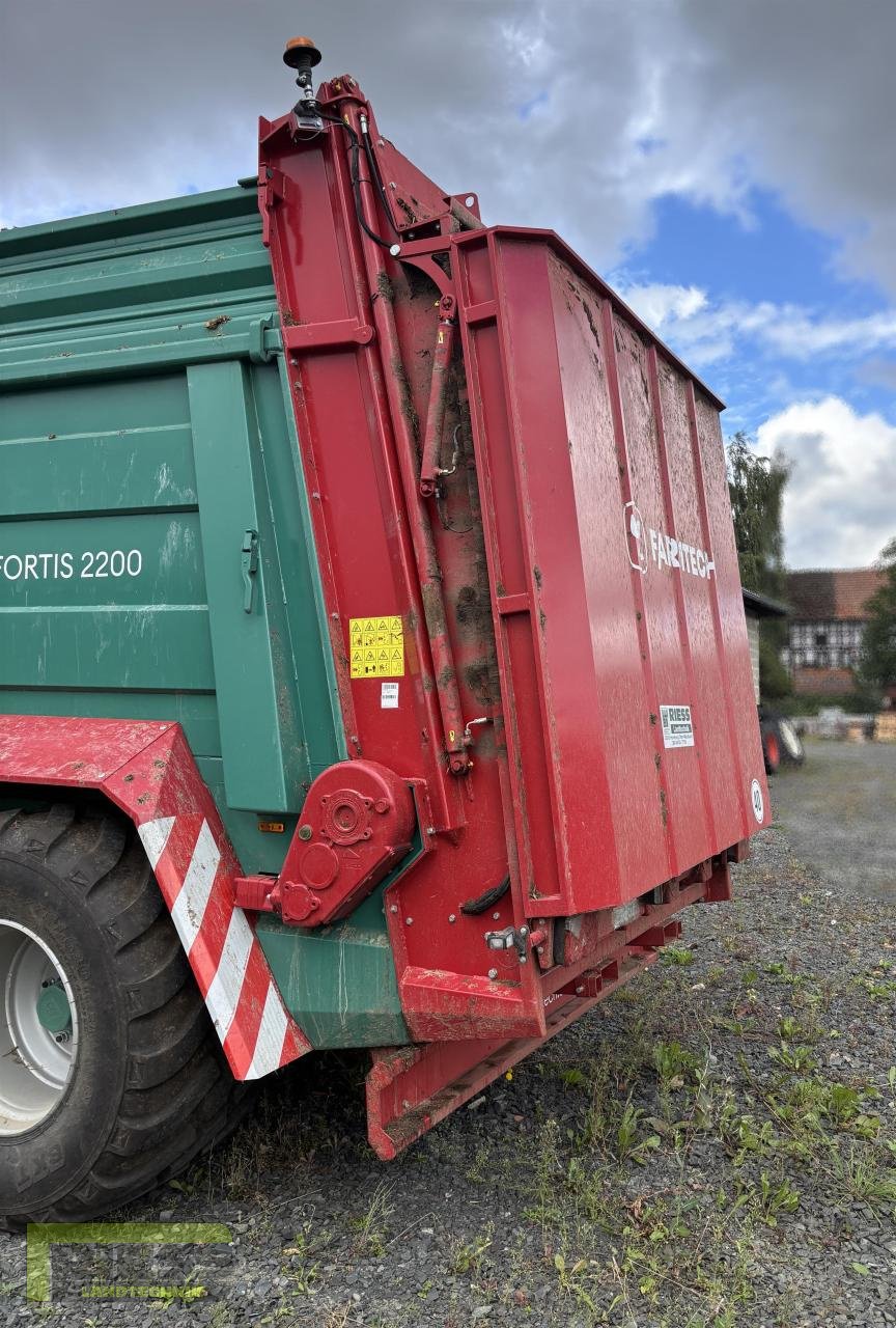 Abschiebewagen des Typs Farmtech FORTIS 2200 Abschiebewagen + Streuwerk, Mietmaschine in Homberg/Ohm - Maulbach (Bild 3)