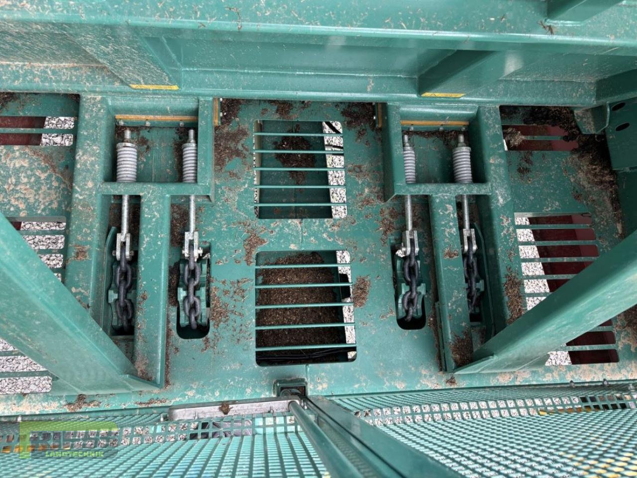 Abschiebewagen des Typs Farmtech FORTIS 2200 Abschiebewagen + Streuwerk, Mietmaschine in Homberg/Ohm - Maulbach (Bild 13)