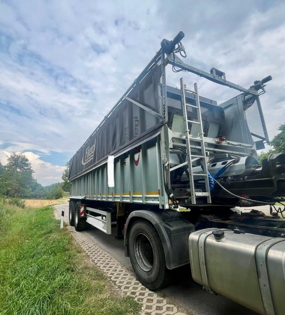Abschiebewagen del tipo Fliegl ASS 298 Umgekippt/Schaden, Gebrauchtmaschine en Könnern (Imagen 5)