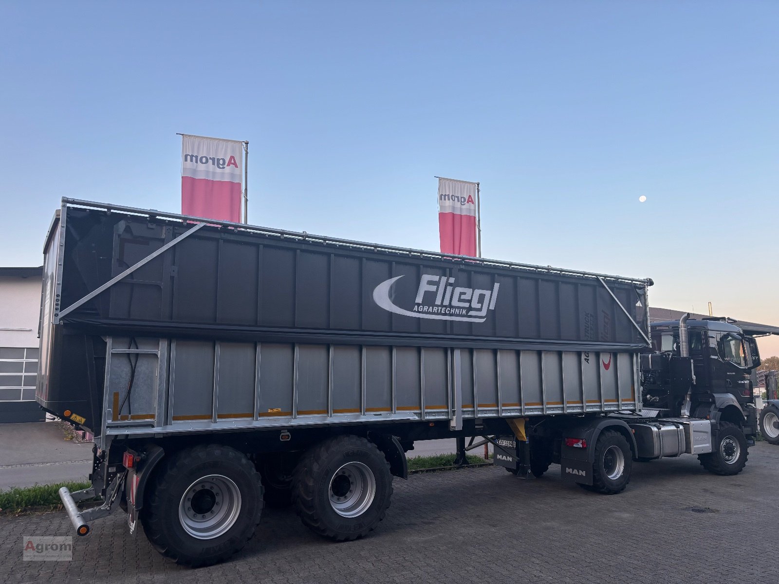 Abschiebewagen типа Fliegl ASS 298, Gebrauchtmaschine в Riedhausen (Фотография 1)