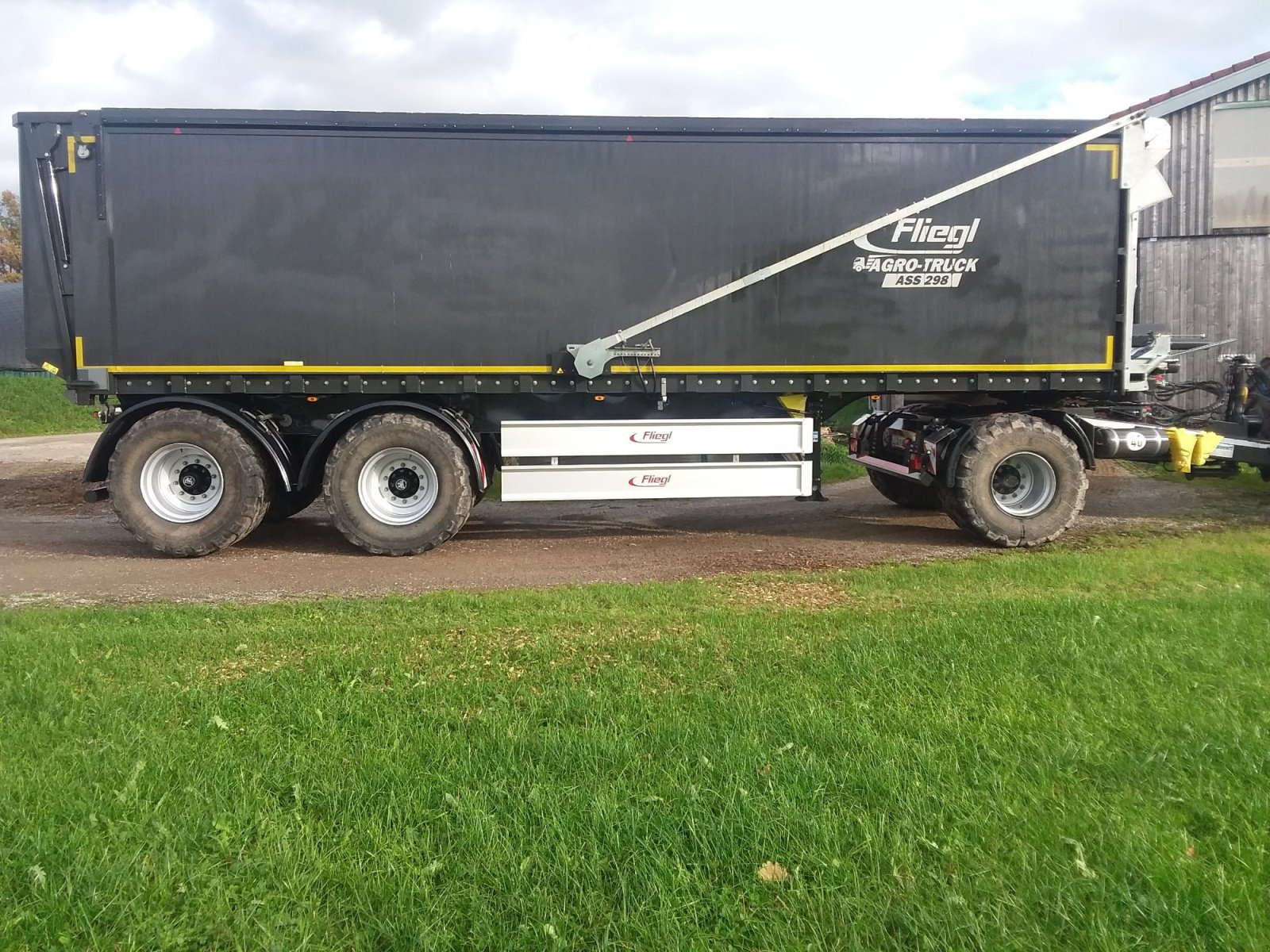 Abschiebewagen of the type Fliegl ASS 298, Gebrauchtmaschine in Igling (Picture 2)
