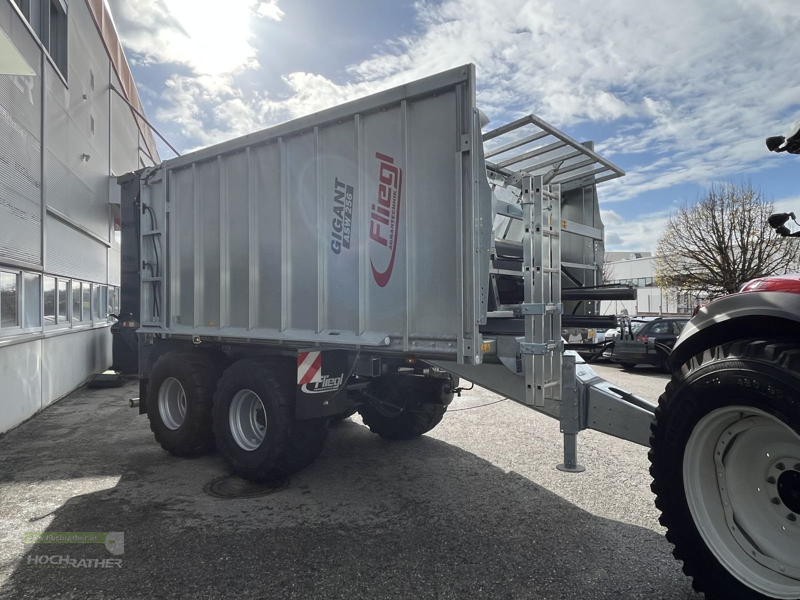 Abschiebewagen of the type Fliegl ASW 256 Compact FOX, Neumaschine in Kronstorf (Picture 6)