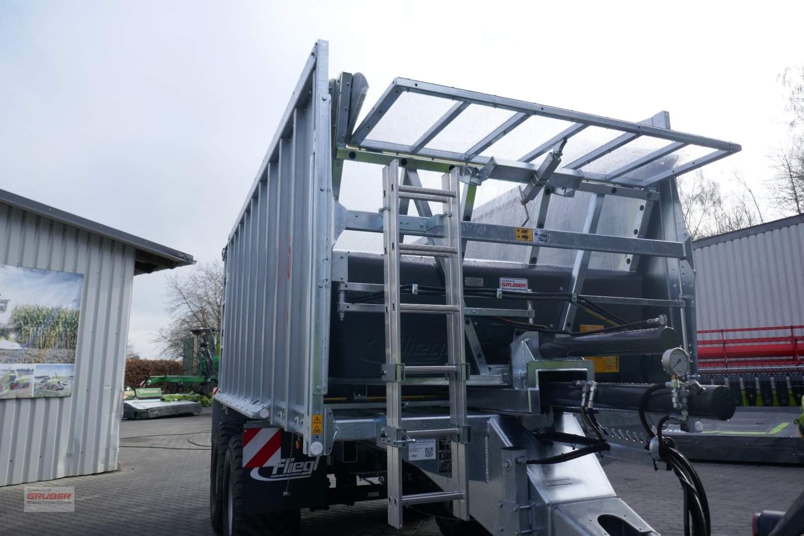 Abschiebewagen typu Fliegl ASW 261 Compact FOX, Neumaschine w Dorfen (Zdjęcie 3)