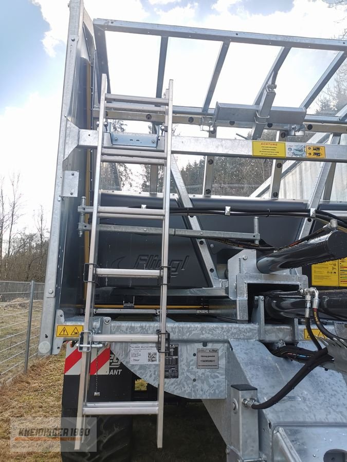 Abschiebewagen typu Fliegl ASW 261 Fox, Neumaschine v Altenfelden (Obrázek 5)