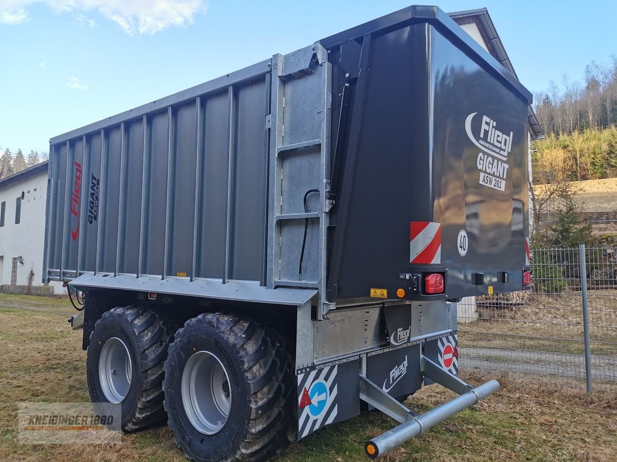 Abschiebewagen typu Fliegl ASW 261 Fox, Neumaschine v Altenfelden (Obrázek 14)