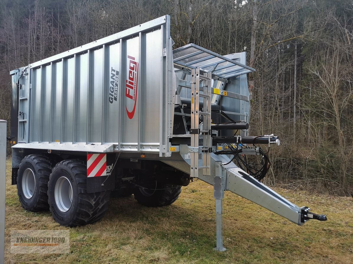 Abschiebewagen typu Fliegl ASW 261 Fox, Neumaschine v Altenfelden (Obrázek 3)