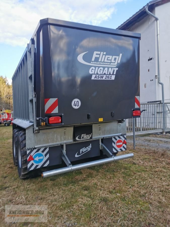 Abschiebewagen typu Fliegl ASW 261 Fox, Neumaschine v Altenfelden (Obrázek 13)